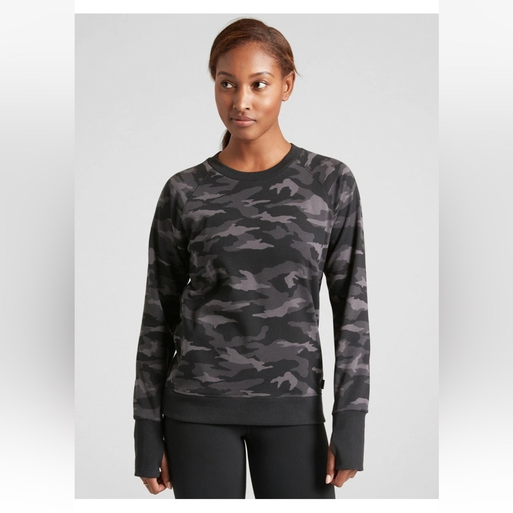 Athleta Triumph Camo Crewneck Sweatshirt